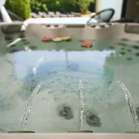 Villa Ksenija With Heated Pool